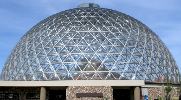 dome at Omaha zoo