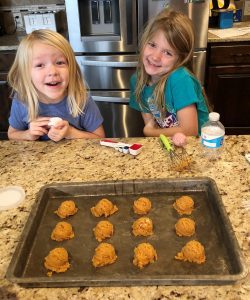 pic of baking girls