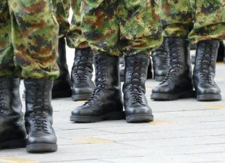 pic of military boots