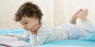 pic of young boy reading