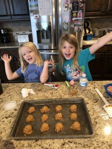 pic of kids baking